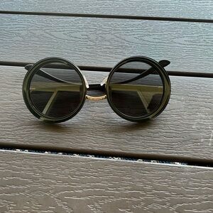 Dolce & Gabbana Round Stunning Sunglasses 😎